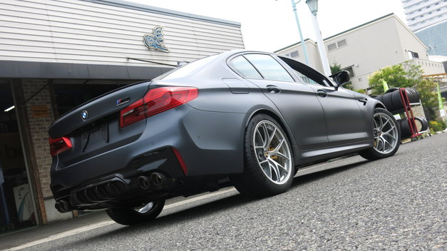Studie BMW Tuning F90M5 Competition BBS R-D DS 2.JPG